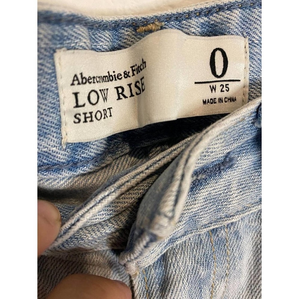 Abercrombie & Fitch Women's Low Rise Short, Size 0 - Picture 2 of 3